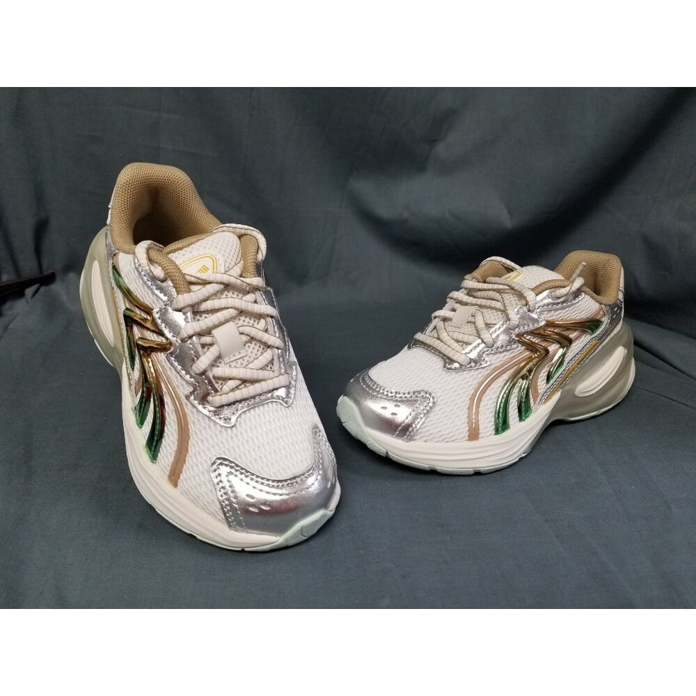 Puma Girls Inverse Shine Casual Sneakers Mesh White Gold Size 1c NEW NO BOX!